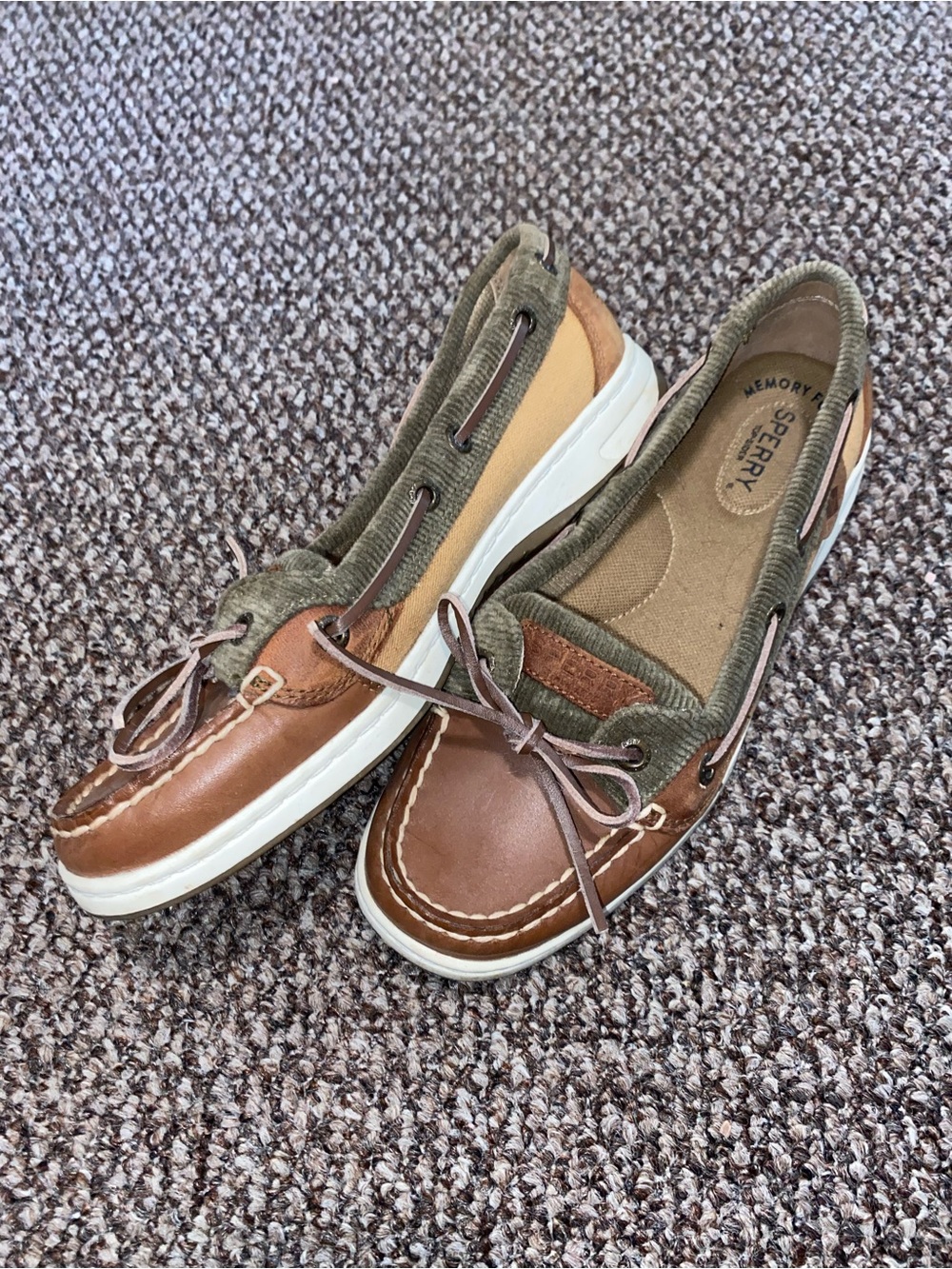 Sperry Women’s Two-Tone Brown Boat Shoe